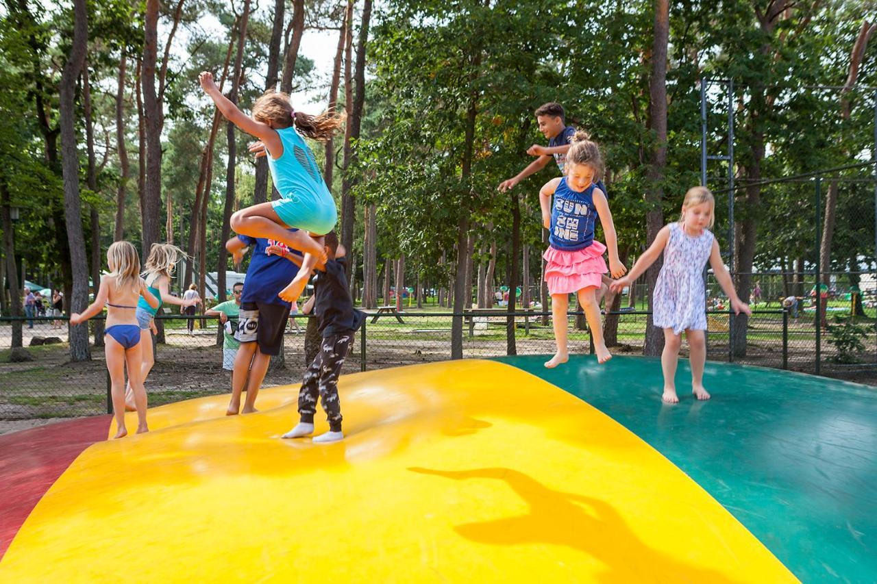 Oostappen Vakantiepark Arnhem Bv Esterno foto