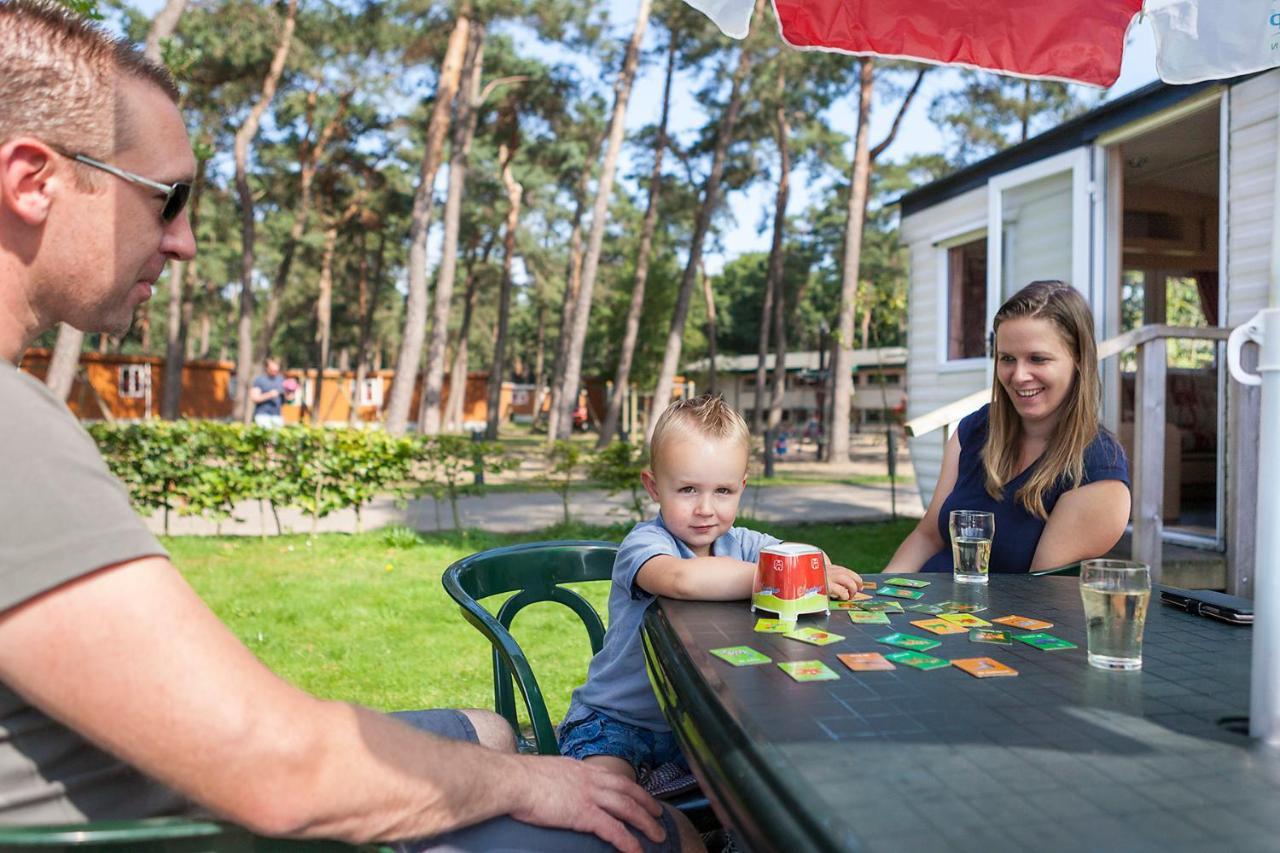 Oostappen Vakantiepark Arnhem Bv Esterno foto