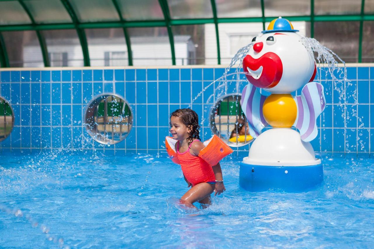 Oostappen Vakantiepark Arnhem Bv Esterno foto