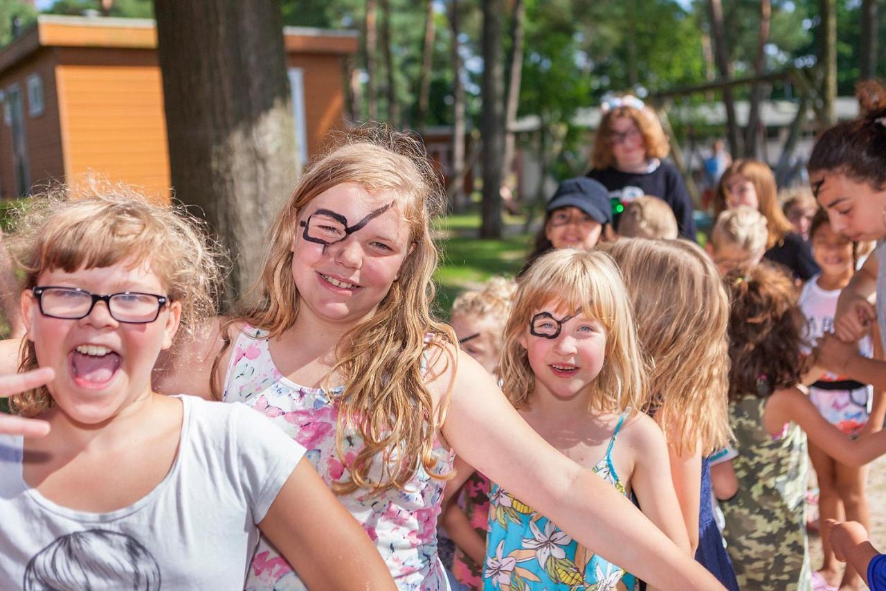 Oostappen Vakantiepark Arnhem Bv Esterno foto