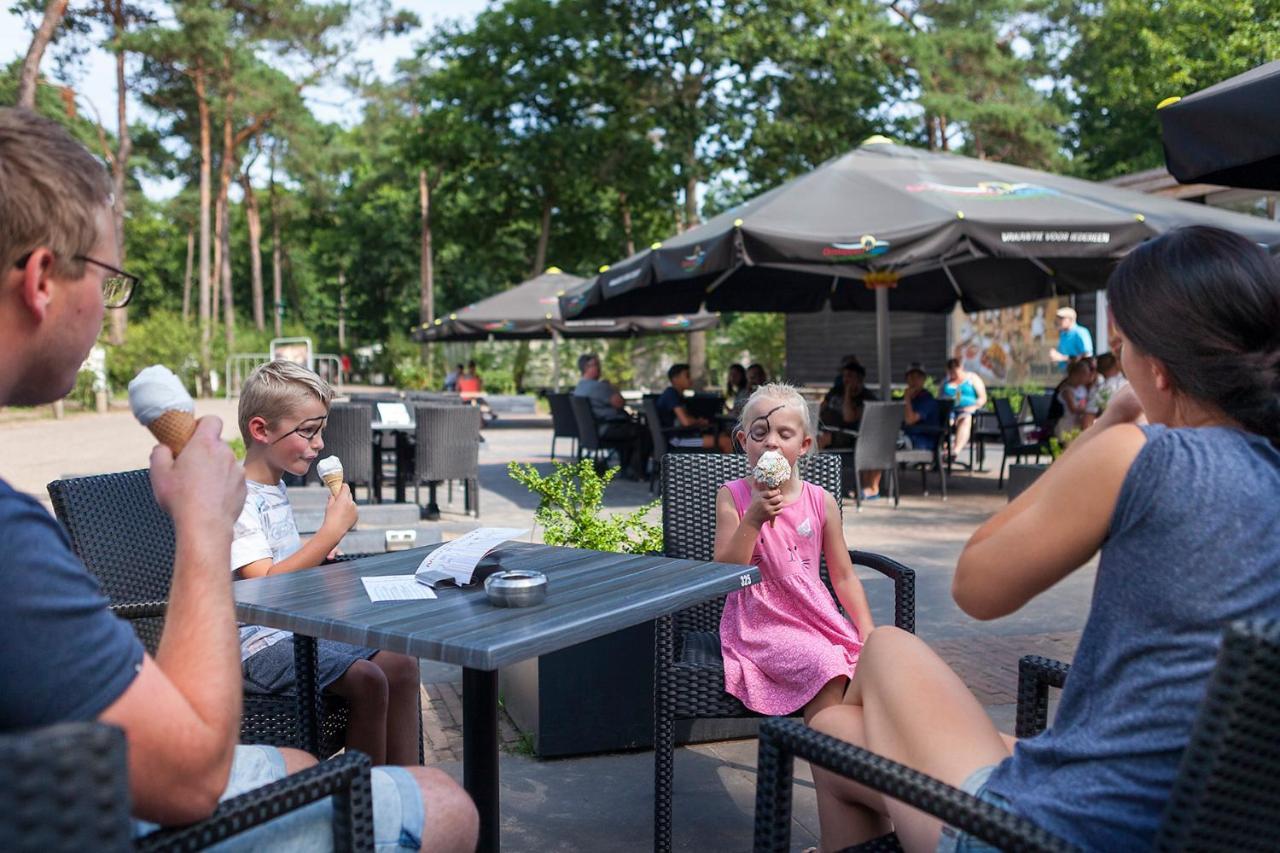 Oostappen Vakantiepark Arnhem Bv Esterno foto